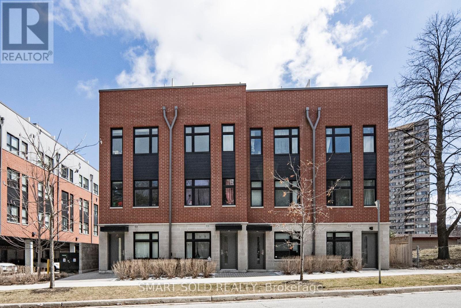 132 - 20 Echo Point, Toronto, ON - Outdoor With Facade