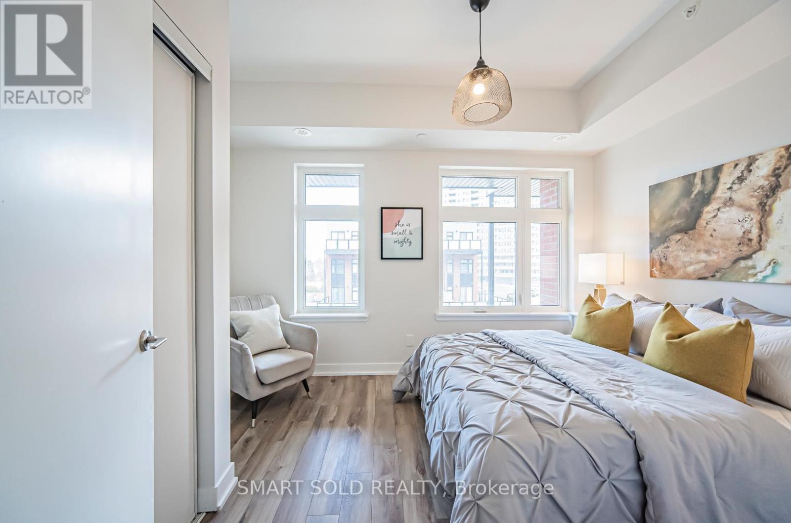 132 - 20 Echo Point, Toronto, ON - Indoor Photo Showing Bedroom