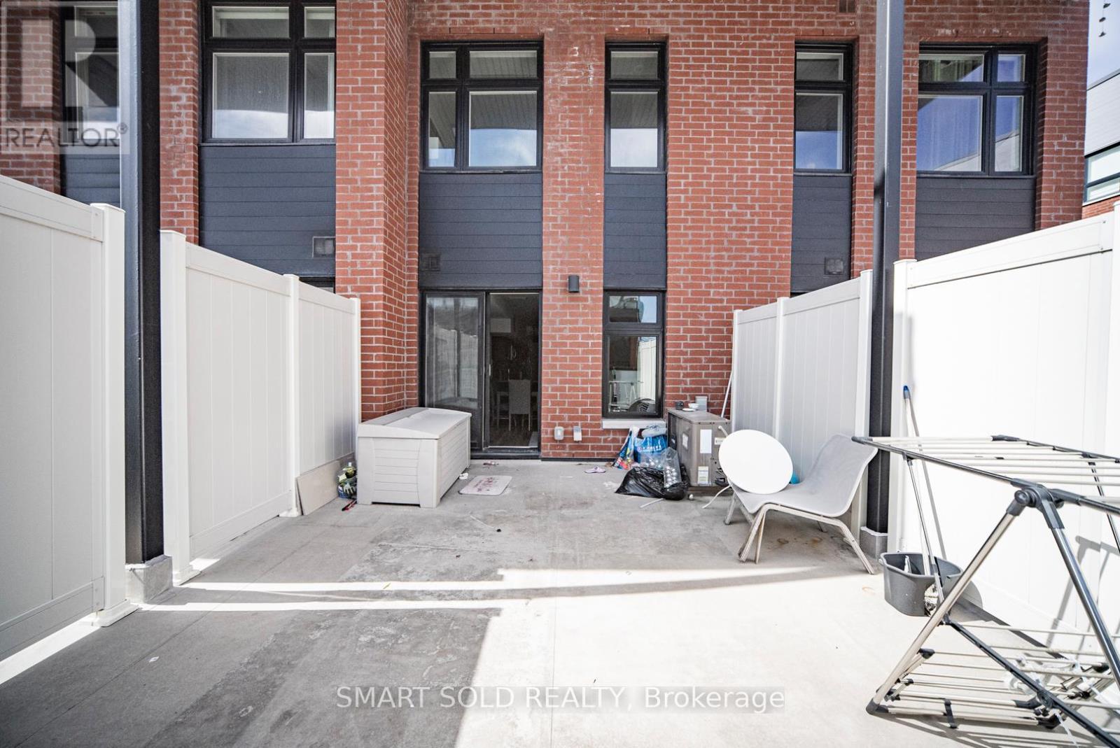 132 - 20 Echo Point, Toronto, ON - Outdoor With Exterior
