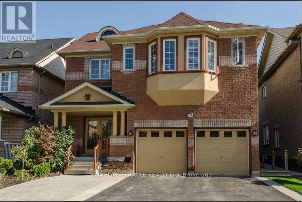 30 Masters Green Crescent, Brampton, ON - Outdoor With Facade