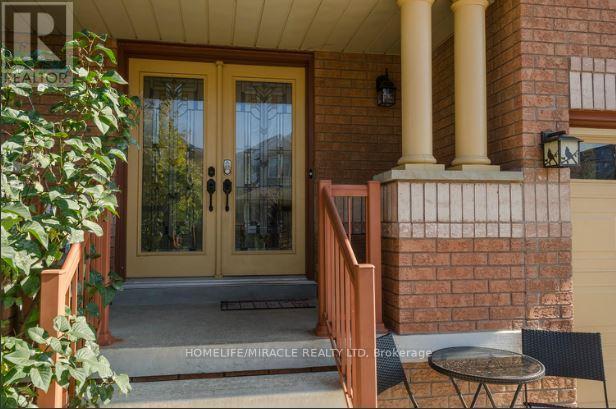 30 Masters Green Crescent, Brampton, ON - Outdoor With Exterior
