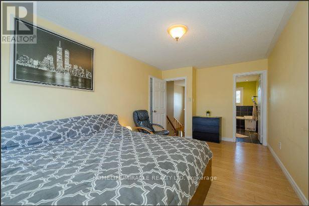 30 Masters Green Crescent, Brampton, ON - Indoor Photo Showing Bedroom