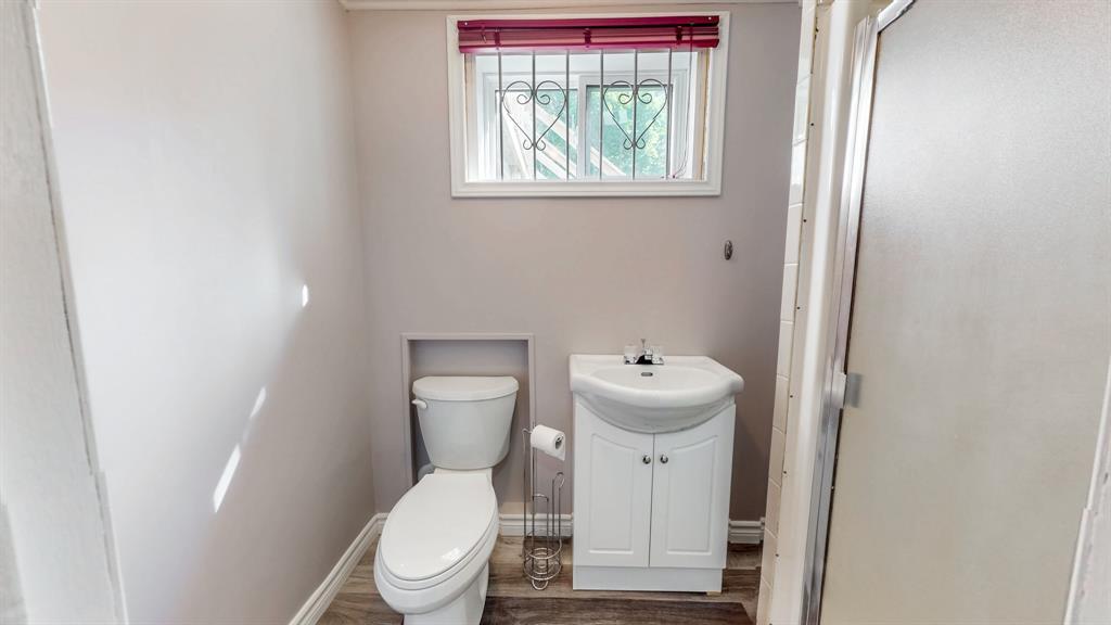 45 Grieve Street, St. John'S, NL - Indoor Photo Showing Bathroom