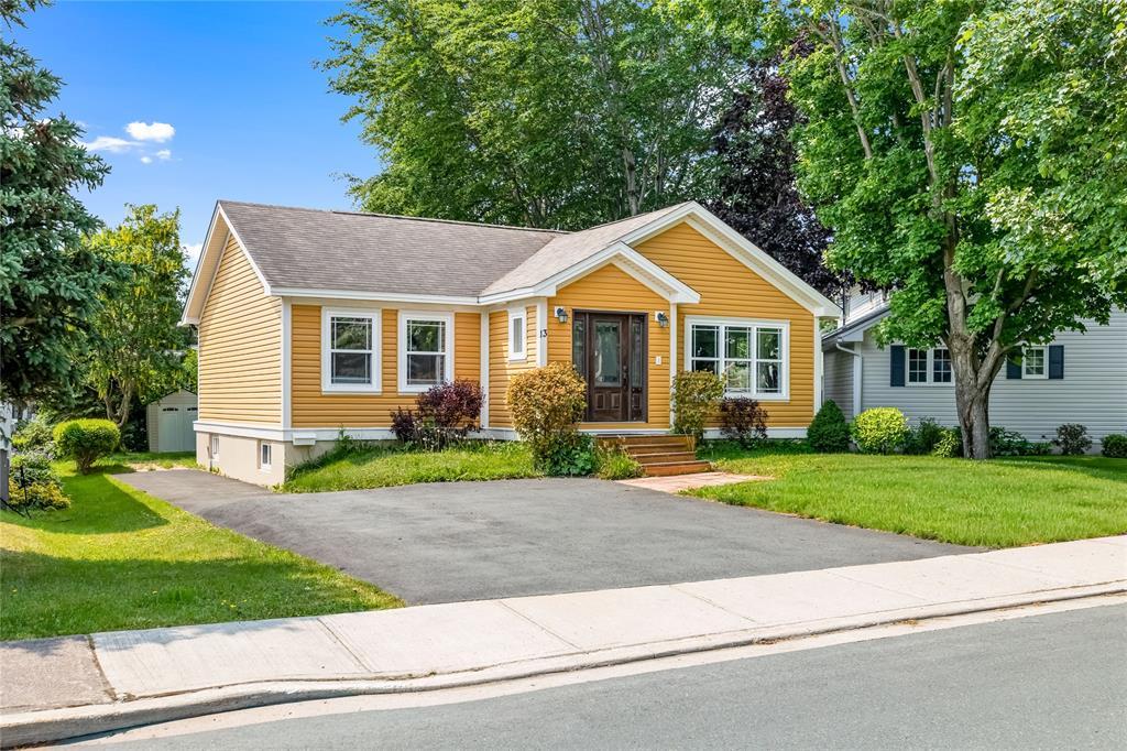 13 Gooseberry Lane, St. John'S, NL - Outdoor With Facade