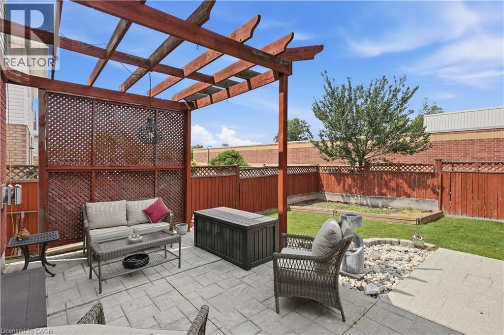 31 Fano Drive, Hamilton, ON - Outdoor With Deck Patio Veranda With Exterior