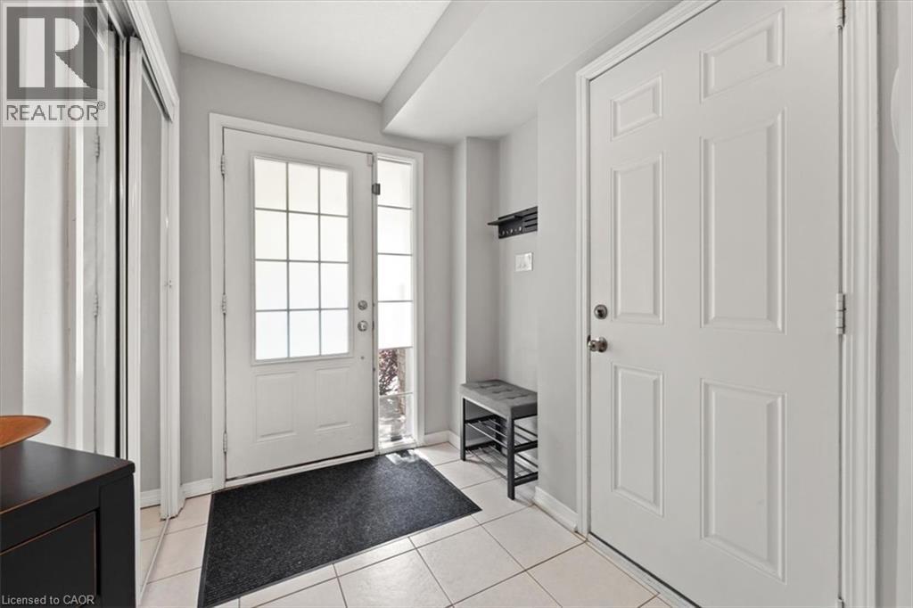 7 Sirente Drive Unit# 7, Hamilton, ON - Indoor Photo Showing Other Room