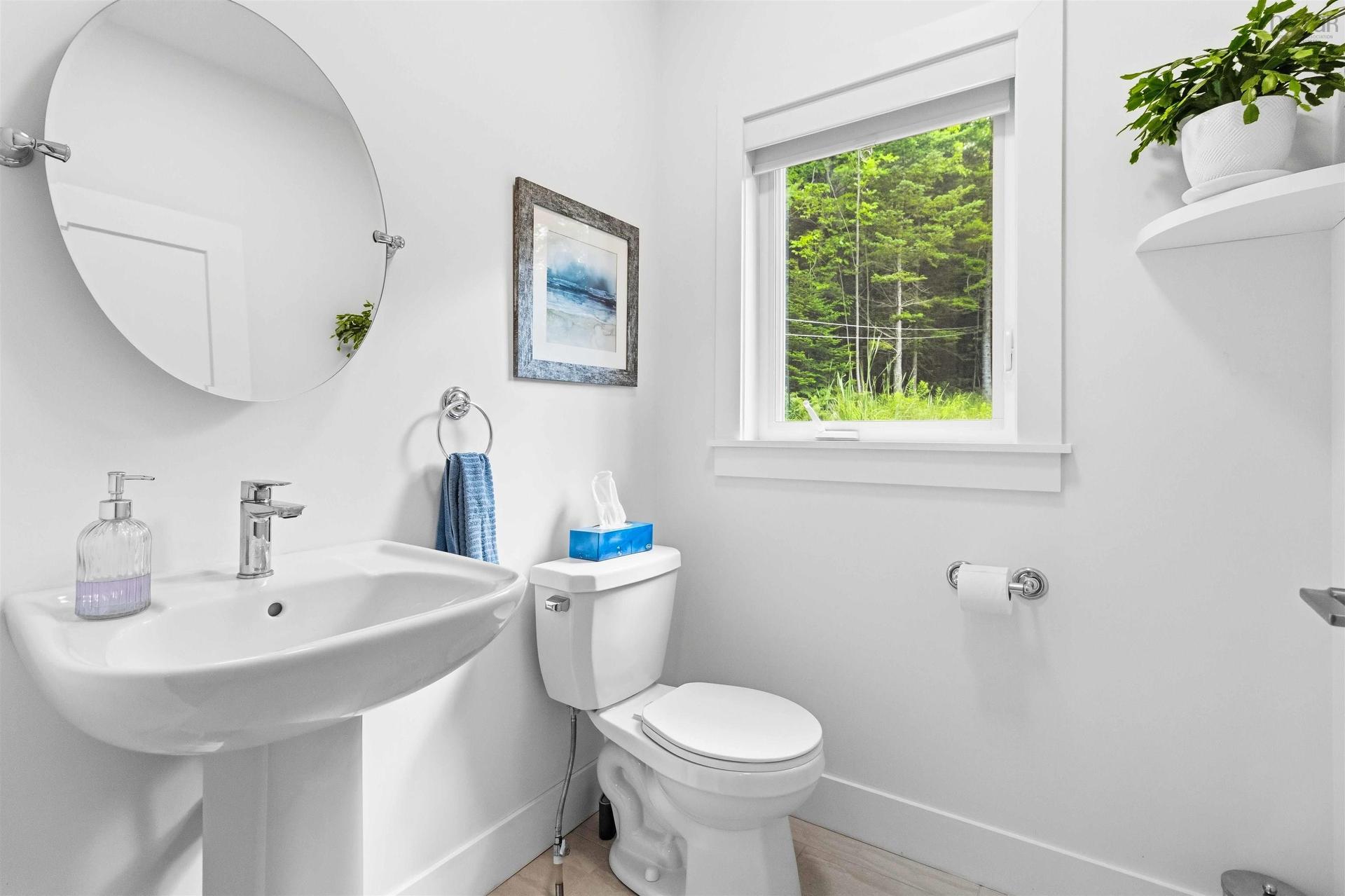 4040 Highway 2, Fletchers Lake, NS - Indoor Photo Showing Bedroom