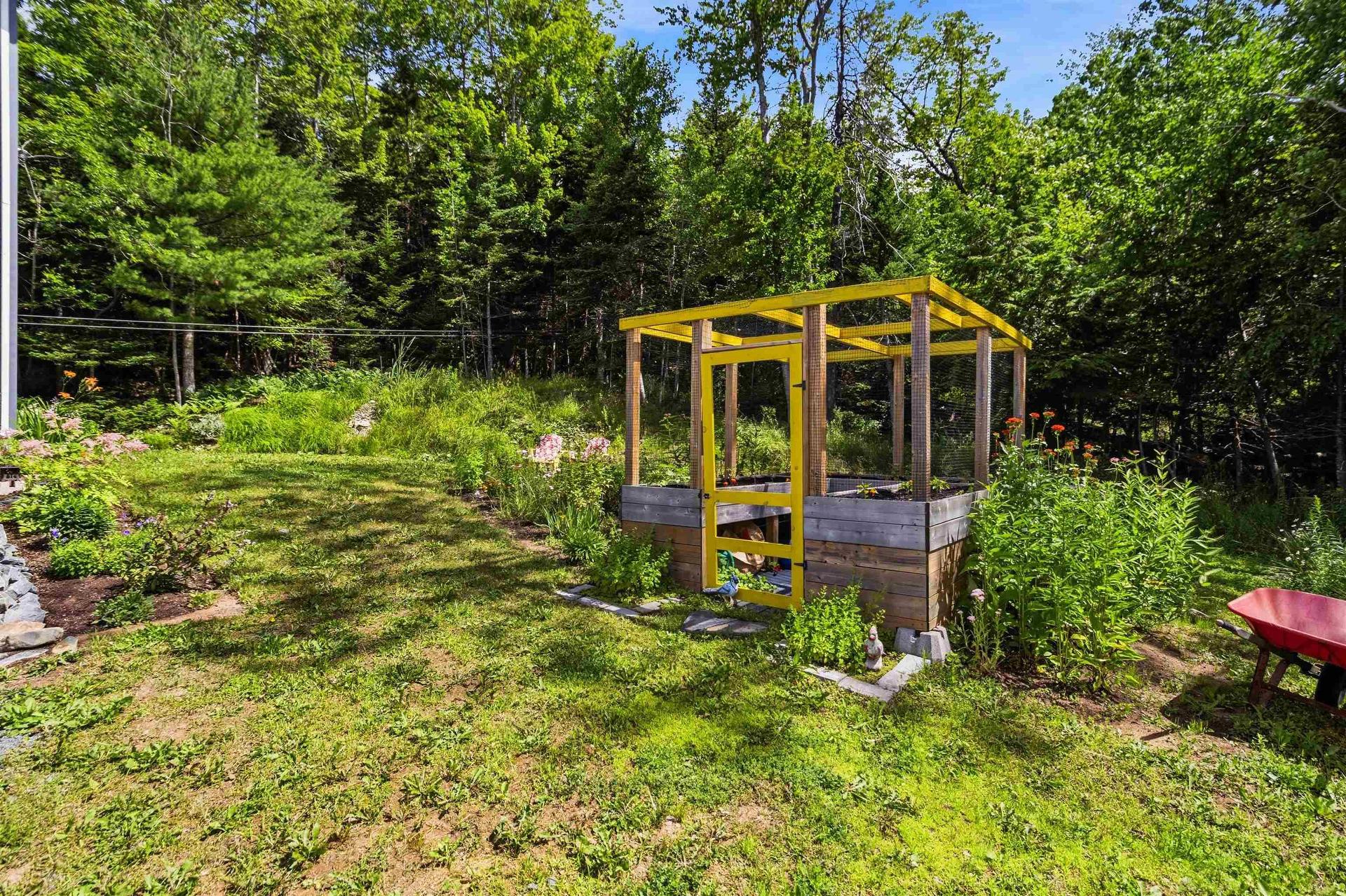 4040 Highway 2, Fletchers Lake, NS - Outdoor