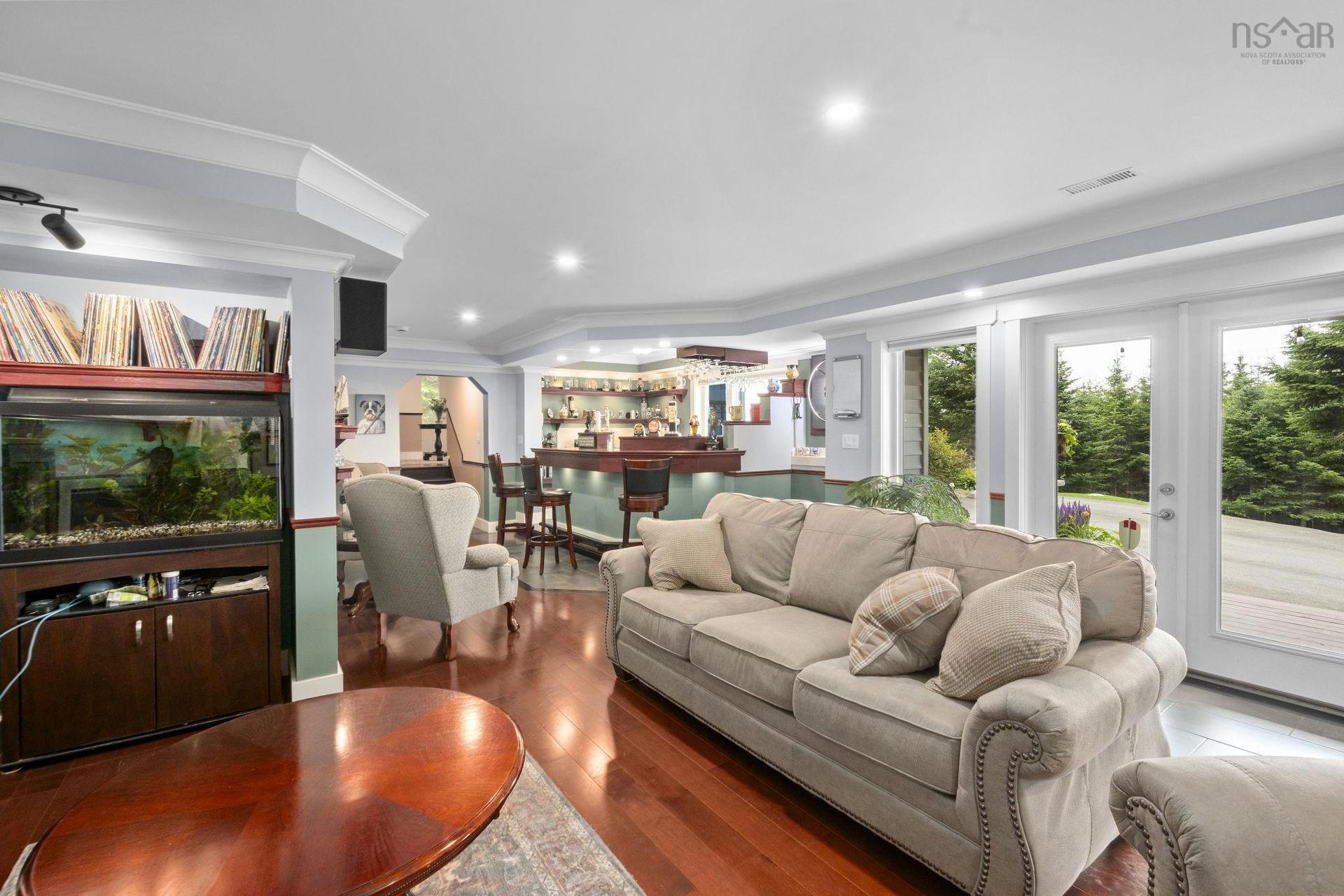116 Whitecap Ridge, Black Point, NS - Indoor Photo Showing Living Room