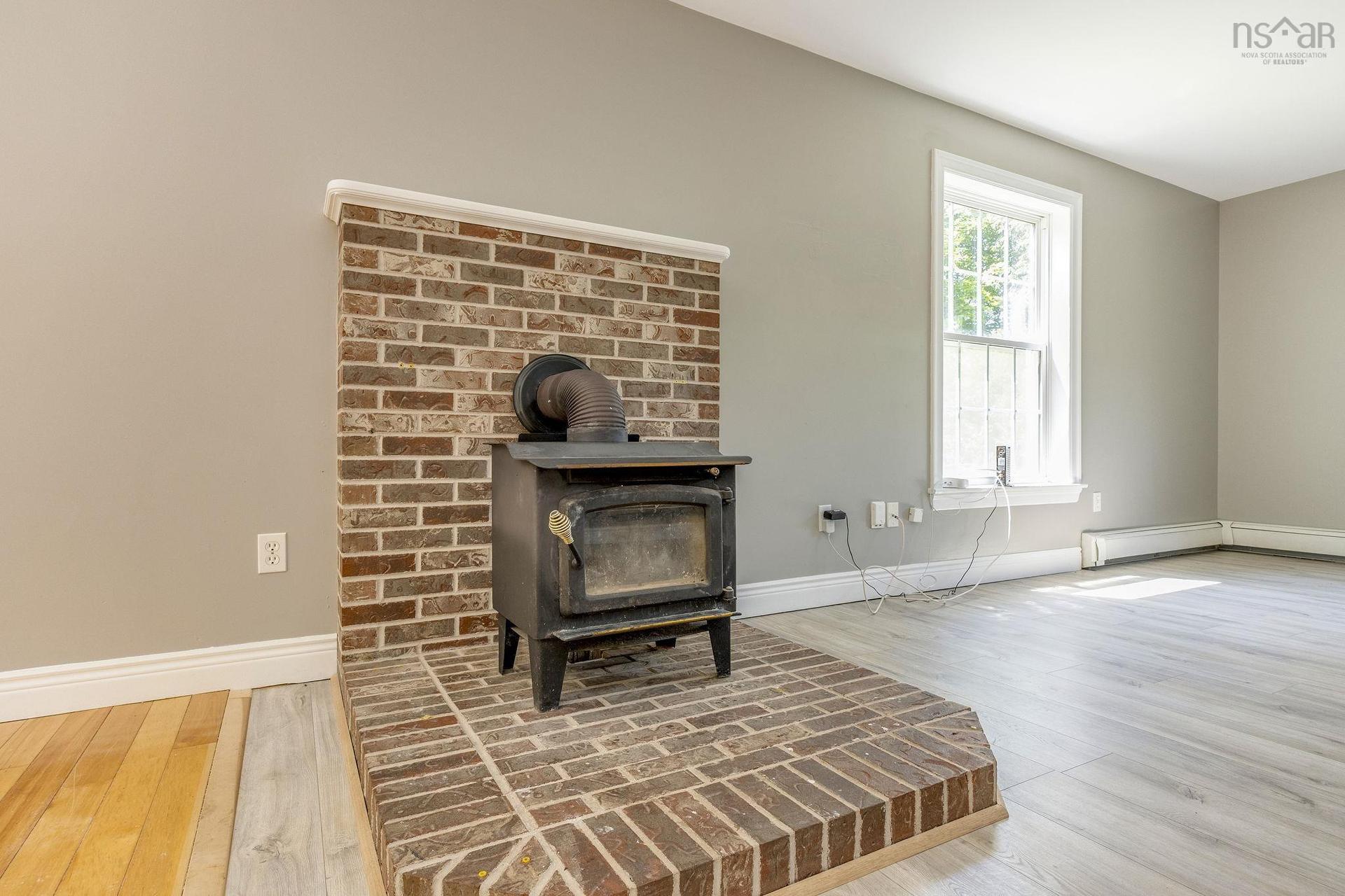 174 Prospect Avenue, Kentville, NS - Indoor With Fireplace