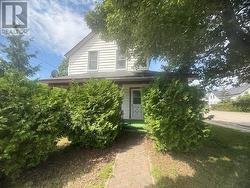 37 Hawkins ST Blind River, ON P0R 1B0