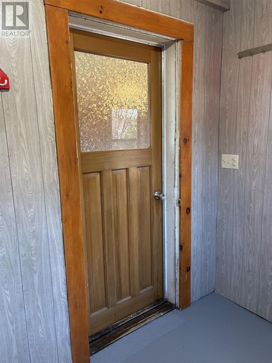 37 Hawkins St, Blind River, ON - Indoor Photo Showing Other Room