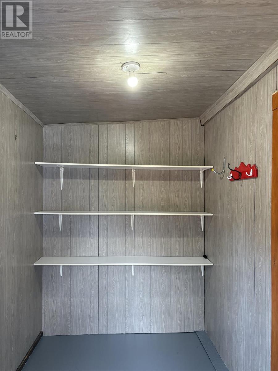 37 Hawkins St, Blind River, ON - Indoor With Storage