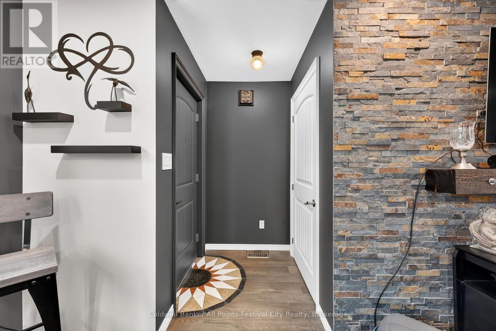 128 Cambria Road N, Goderich (Goderich (Town)), ON - Indoor Photo Showing Other Room
