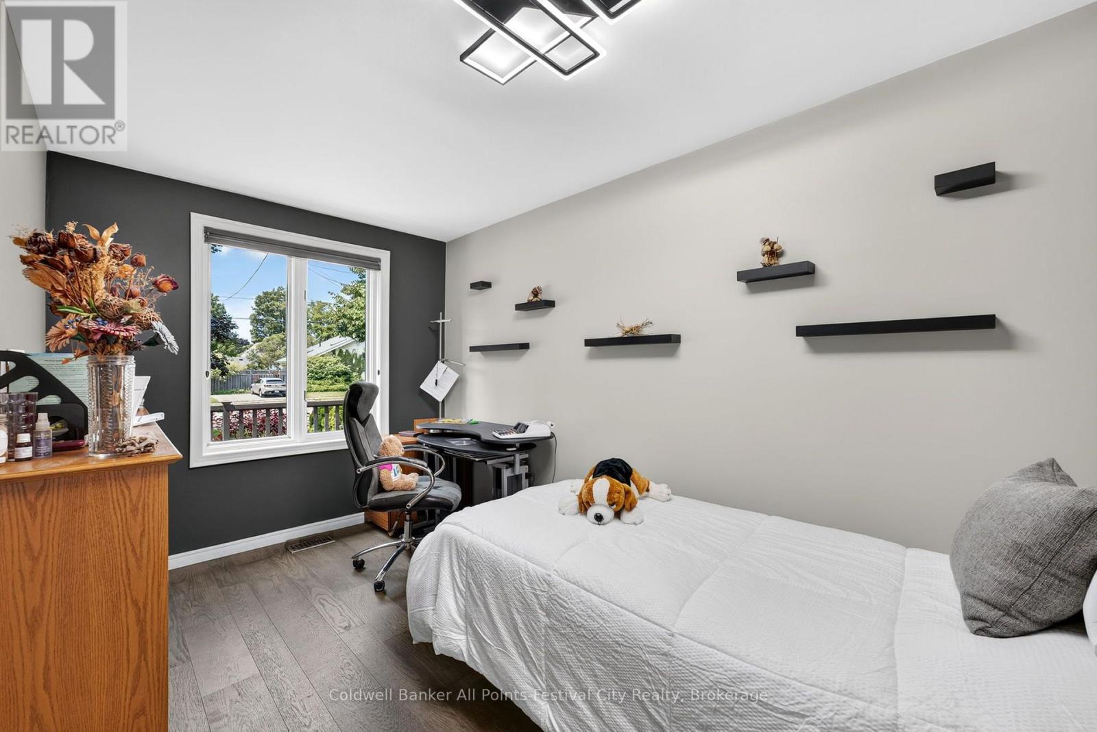 128 Cambria Road N, Goderich (Goderich (Town)), ON - Indoor Photo Showing Bedroom