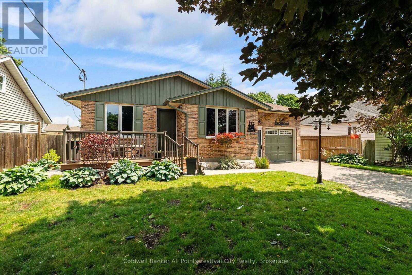 128 Cambria Road N, Goderich (Goderich (Town)), ON - Outdoor