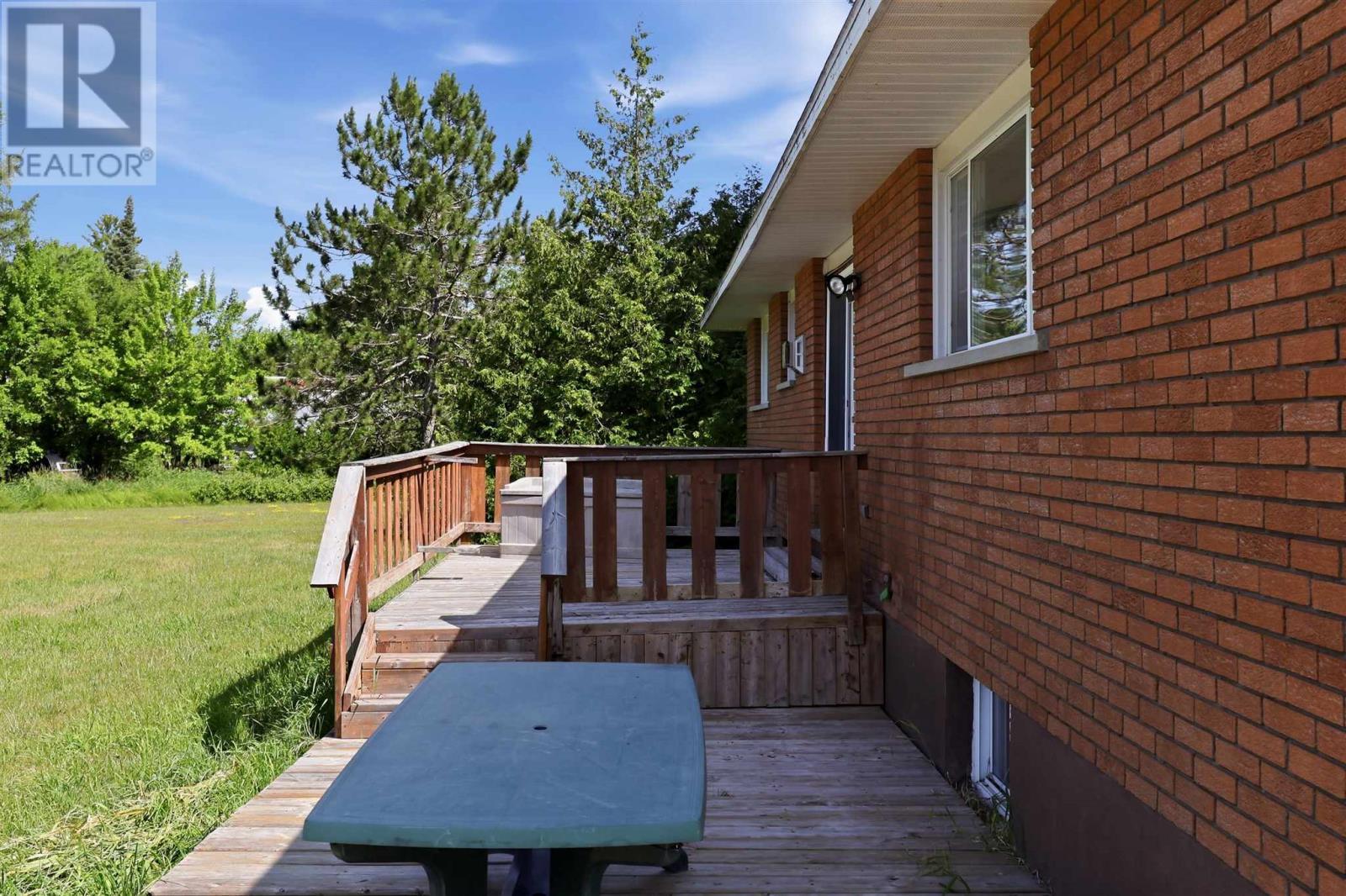 305 Moss Rd, Sault Ste. Marie, ON - Outdoor With Exterior