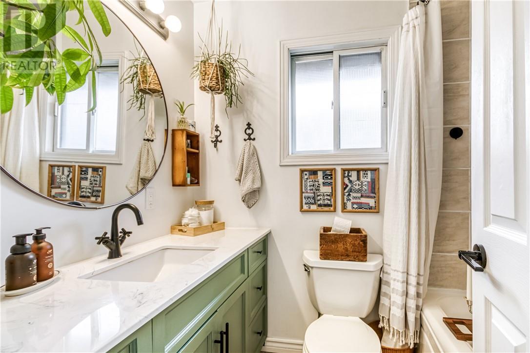 2016 Latimer Crescent, Sudbury, ON - Indoor Photo Showing Bathroom