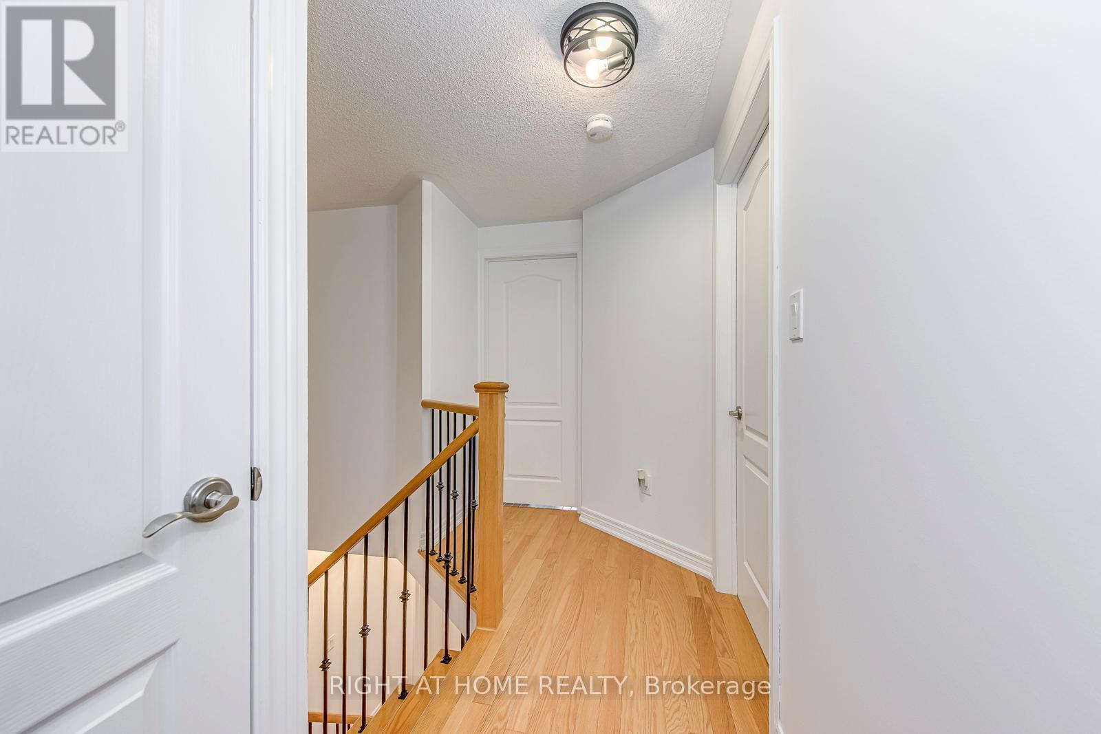 4164 Forest Fire Crescent, Mississauga, ON - Indoor Photo Showing Other Room