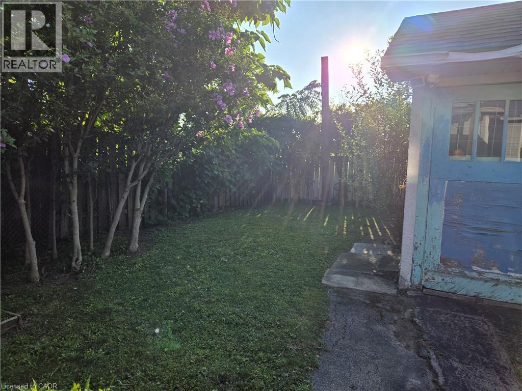 224 Burgar Street, Welland, ON - Outdoor