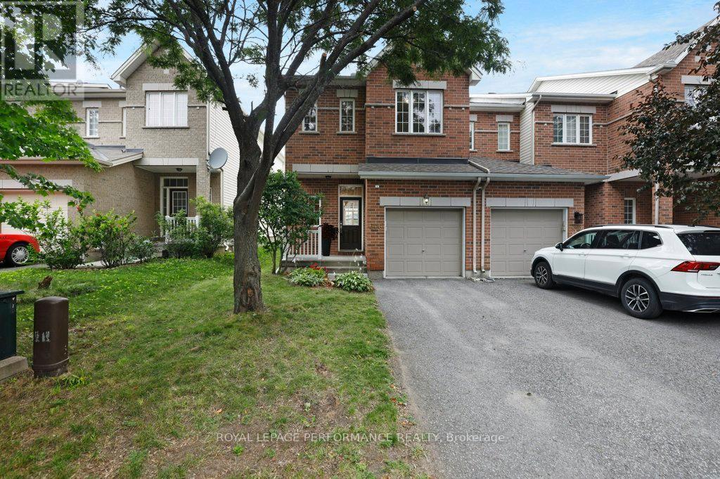 306 Waymark Crescent, Ottawa, ON - Outdoor With Facade