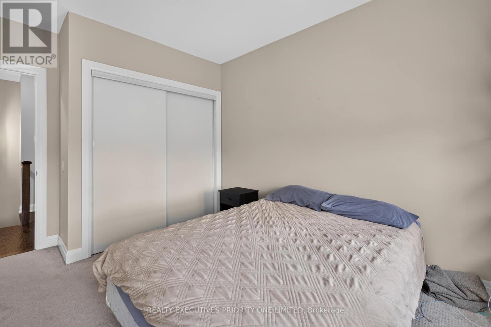 59 - 8161 Kipling Avenue, Vaughan, ON - Indoor Photo Showing Bedroom