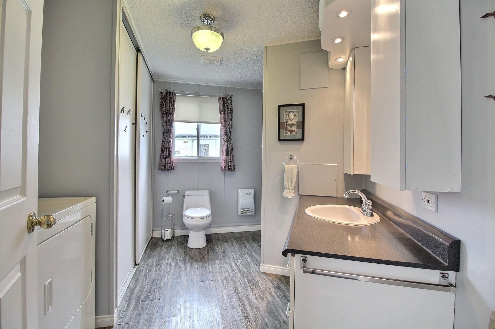 Salle de bains - 38 Rue Dumont O., Rouyn-Noranda, QC - Indoor Photo Showing Bathroom