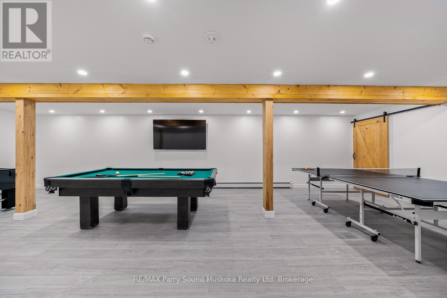 48 Wendy'S Lane, Mckellar, ON - Indoor Photo Showing Other Room