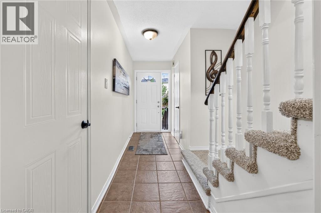 3 Beverly Lane, Georgetown, ON - Indoor Photo Showing Other Room