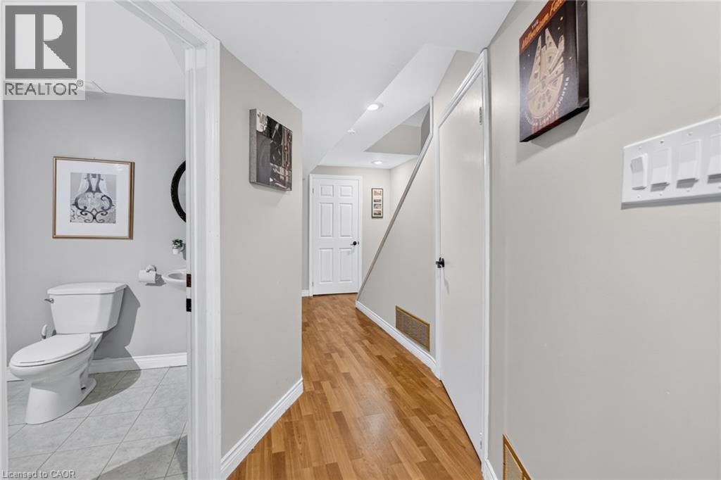 3 Beverly Lane, Georgetown, ON - Indoor
