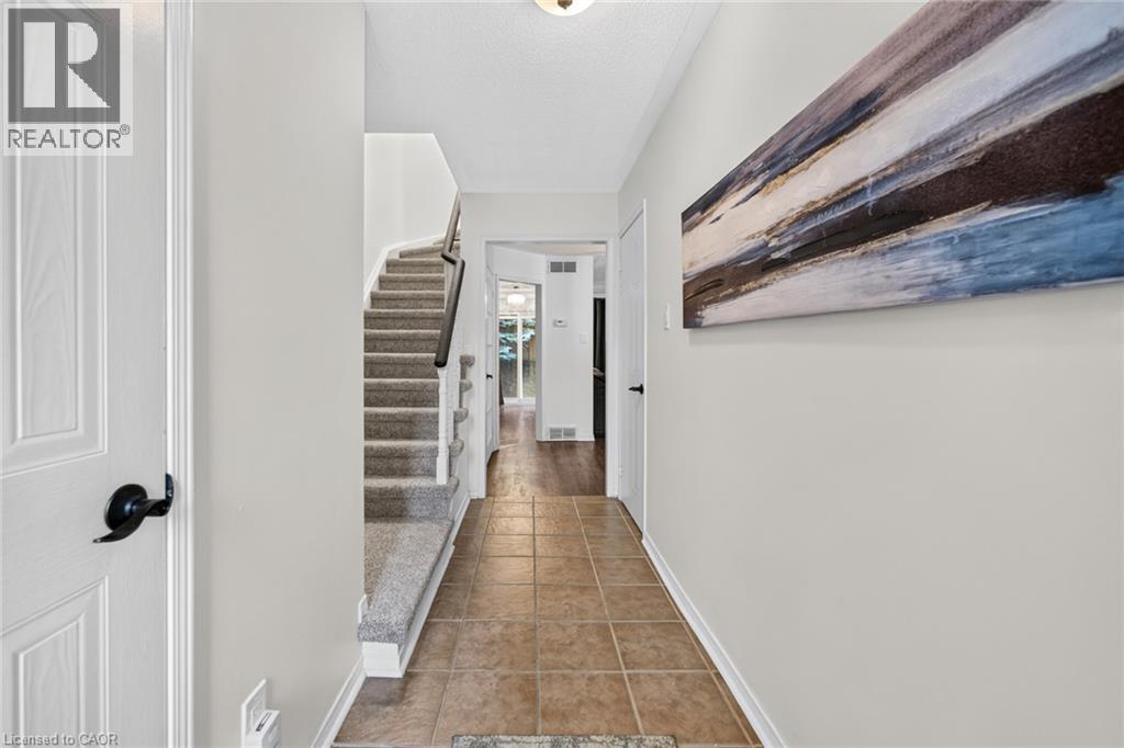 3 Beverly Lane, Georgetown, ON - Indoor Photo Showing Other Room