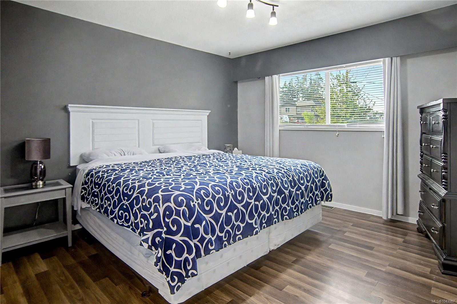 159 Roberta Rd West, Nanaimo, BC