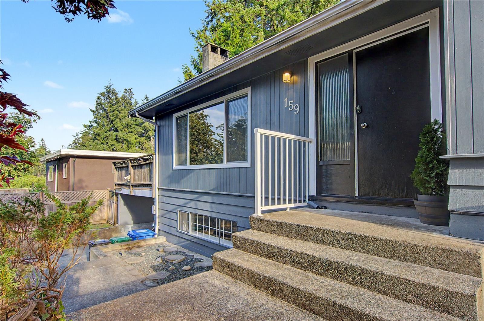 159 Roberta Rd West, Nanaimo, BC