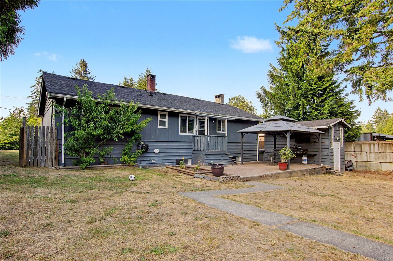 159 Roberta Rd West, Nanaimo, BC