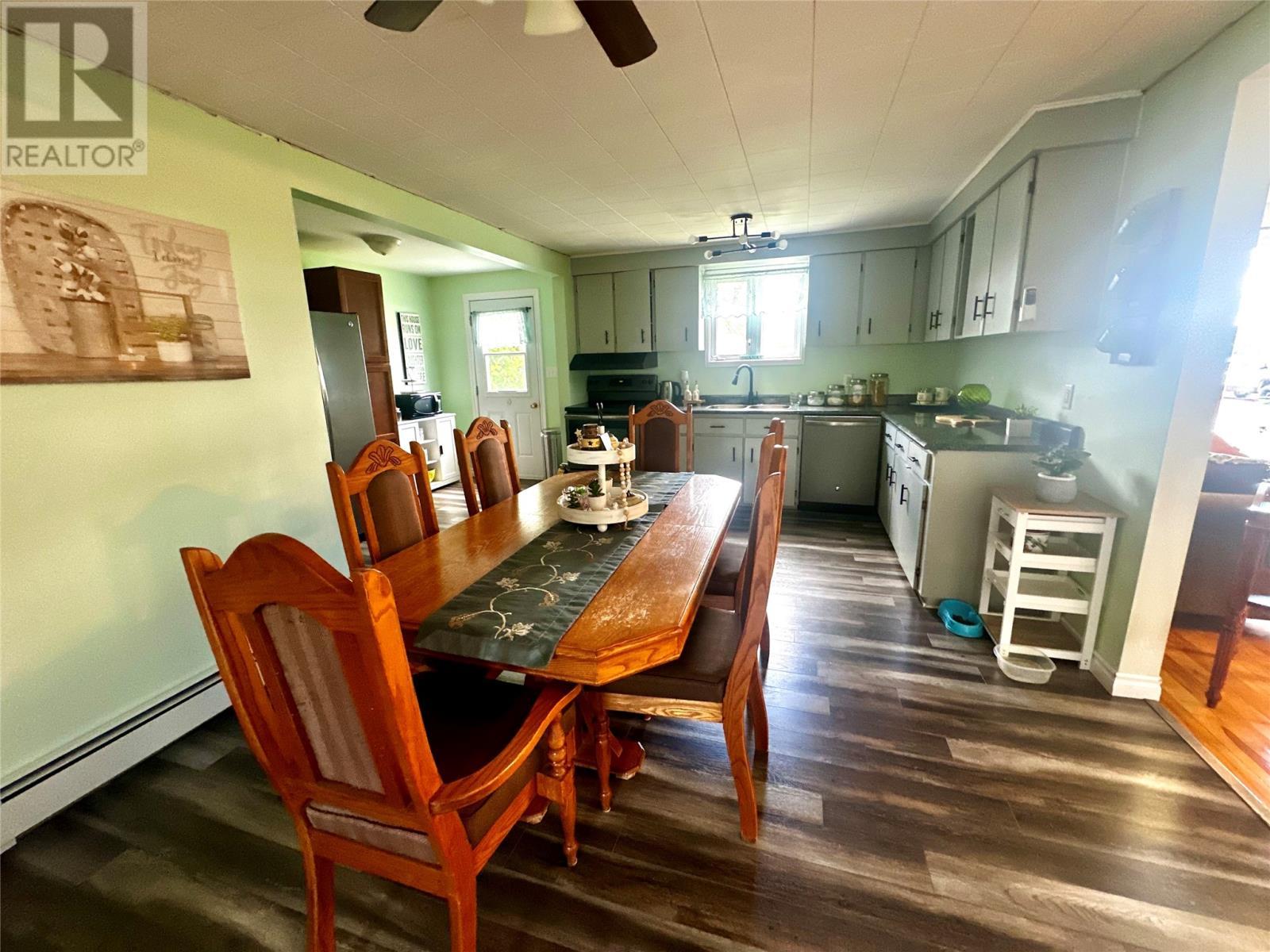 3 Sunset Drive, Badger, NL - Indoor Photo Showing Dining Room