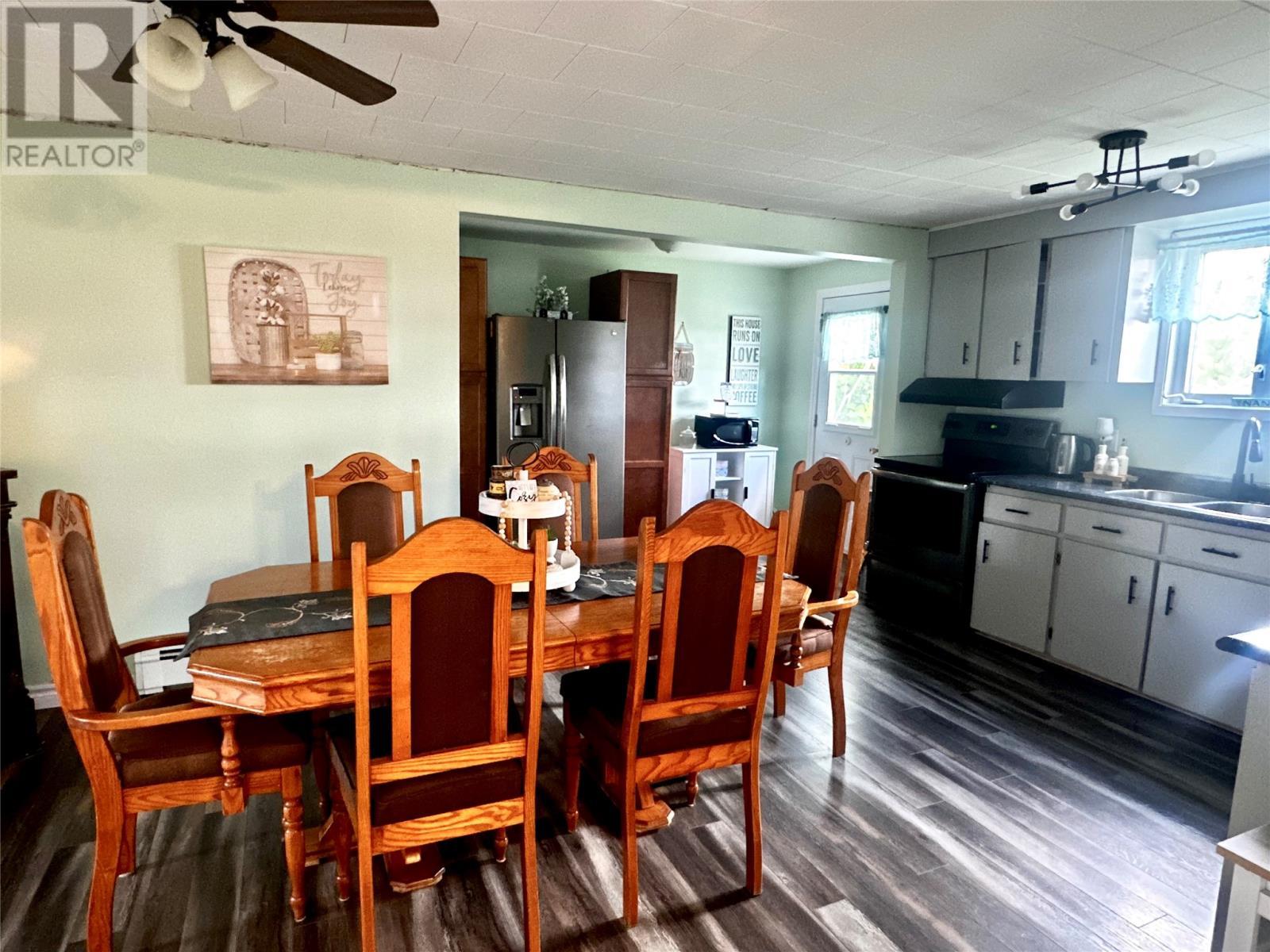 3 Sunset Drive, Badger, NL - Indoor Photo Showing Dining Room
