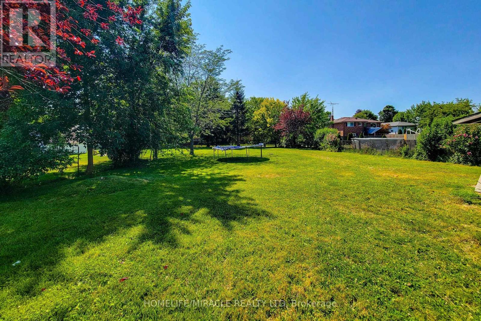 87 Rice Road, Welland, ON - Outdoor