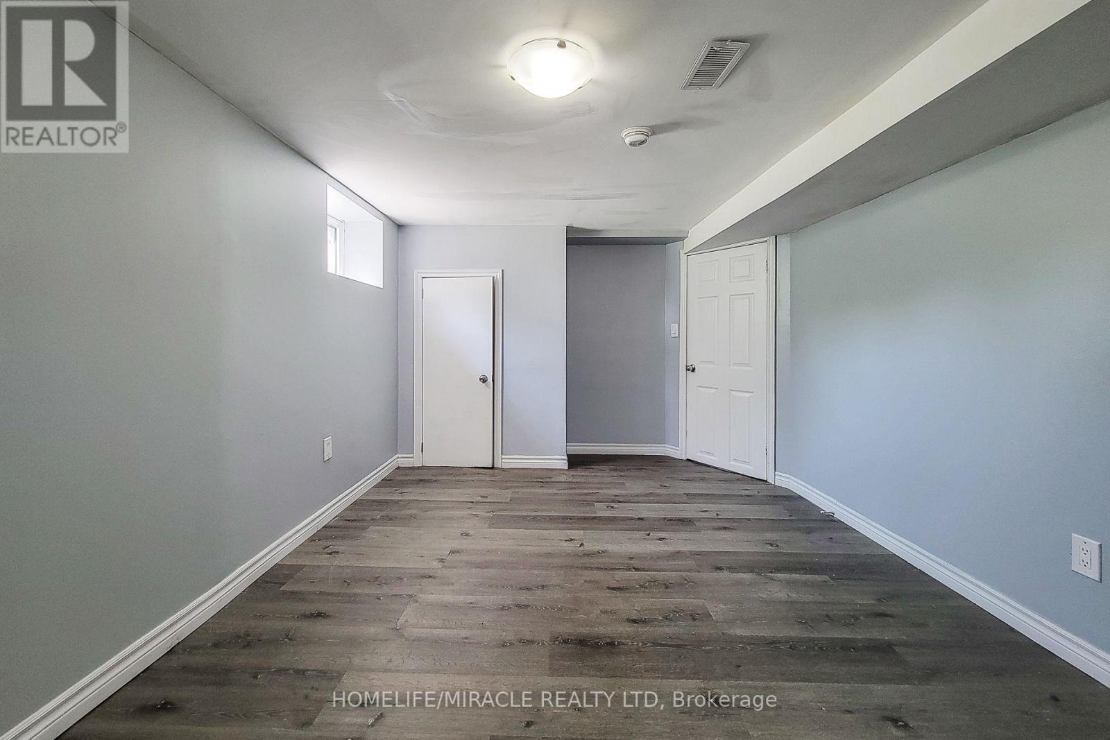87 Rice Road, Welland, ON - Indoor Photo Showing Other Room