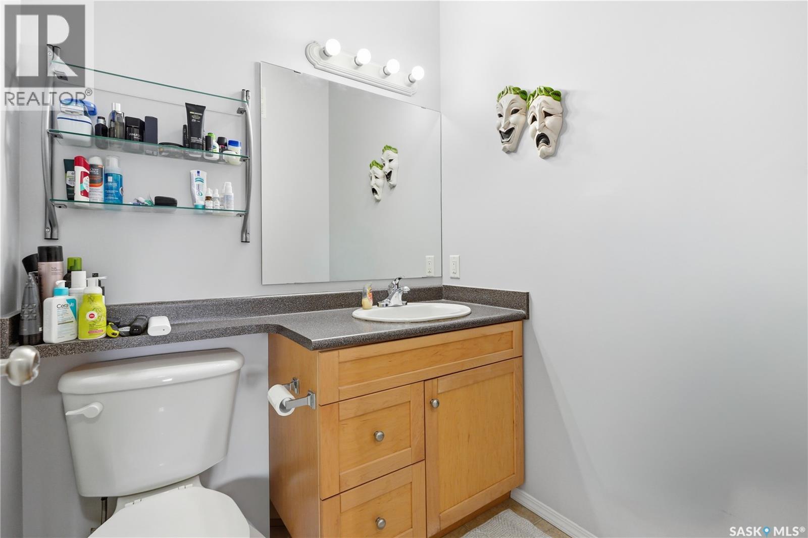 303 302 Nelson Road, Saskatoon, SK - Indoor Photo Showing Bathroom