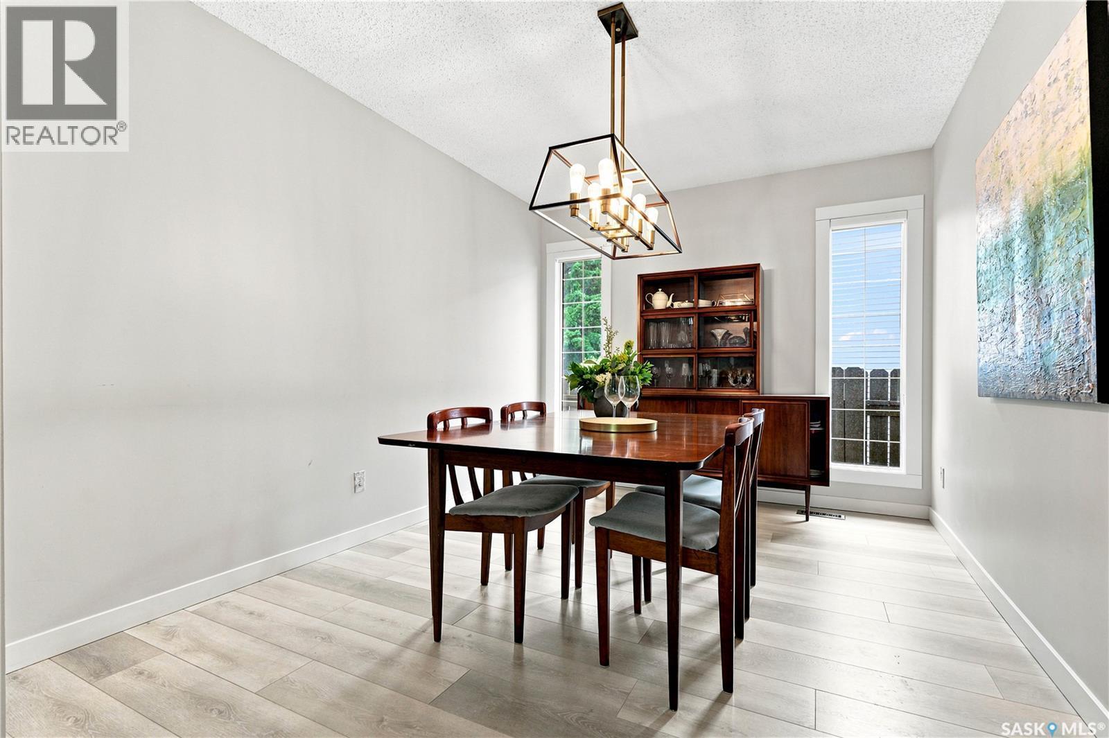 746 Wilkinson Way, Saskatoon, SK