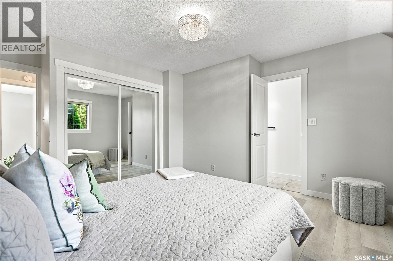 746 Wilkinson Way, Saskatoon, SK