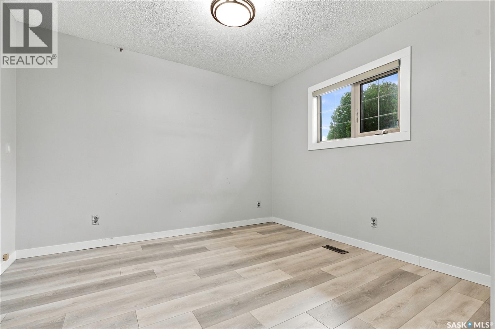 746 Wilkinson Way, Saskatoon, SK