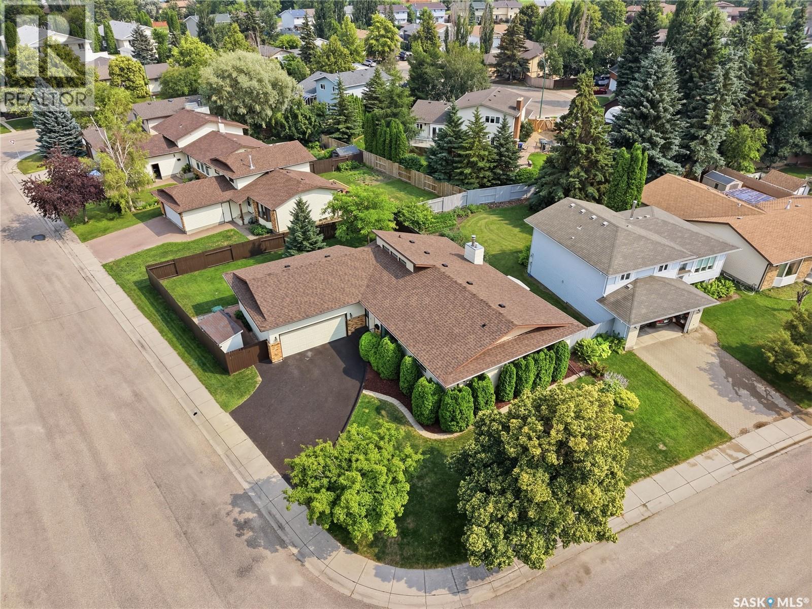 746 Wilkinson Way, Saskatoon, SK