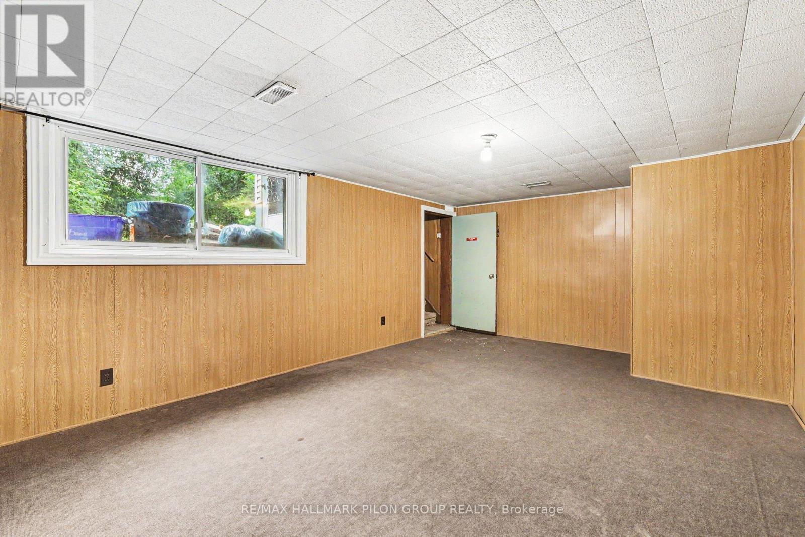 528 Guy Street, Ottawa, ON - Indoor Photo Showing Other Room