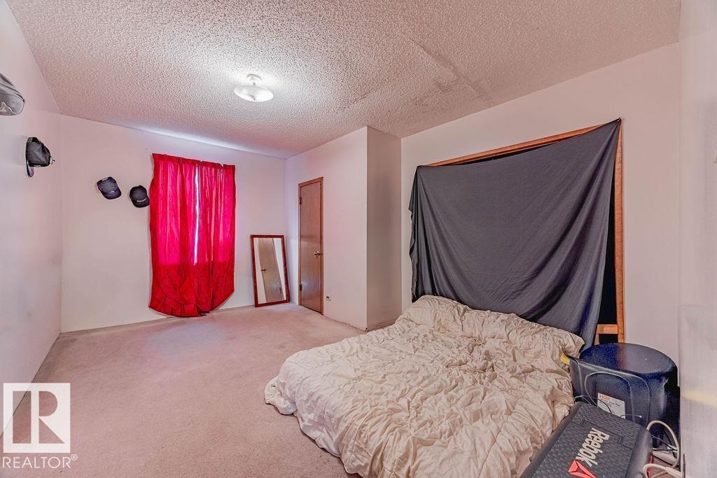 4912 50 St, Egremont, AB - Indoor Photo Showing Bedroom