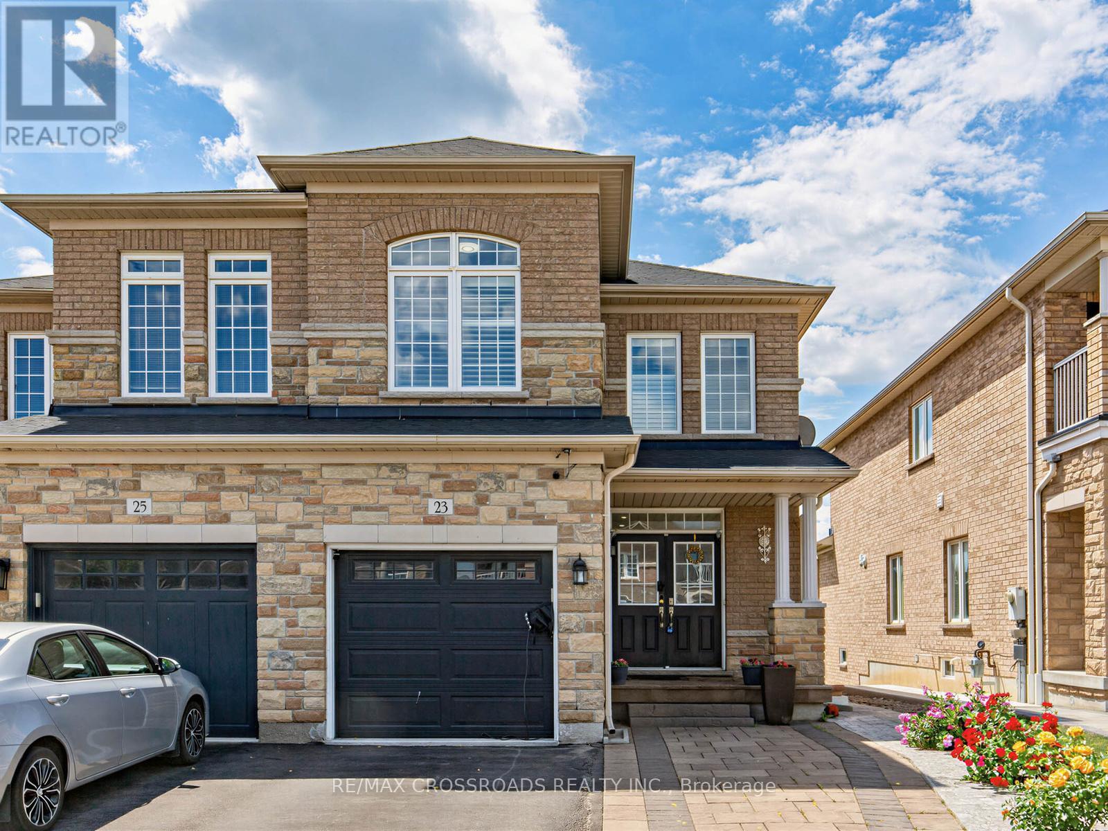 23 Worthview Drive S, Vaughan, ON - Outdoor With Facade