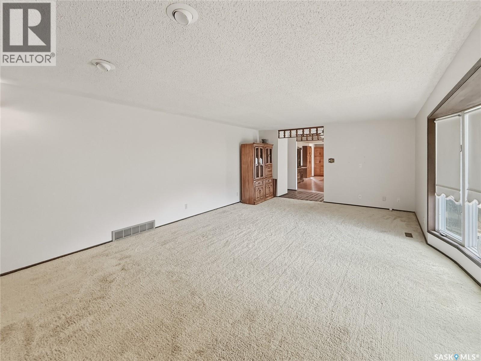 512 1St Street N, Cabri, SK - Indoor Photo Showing Other Room