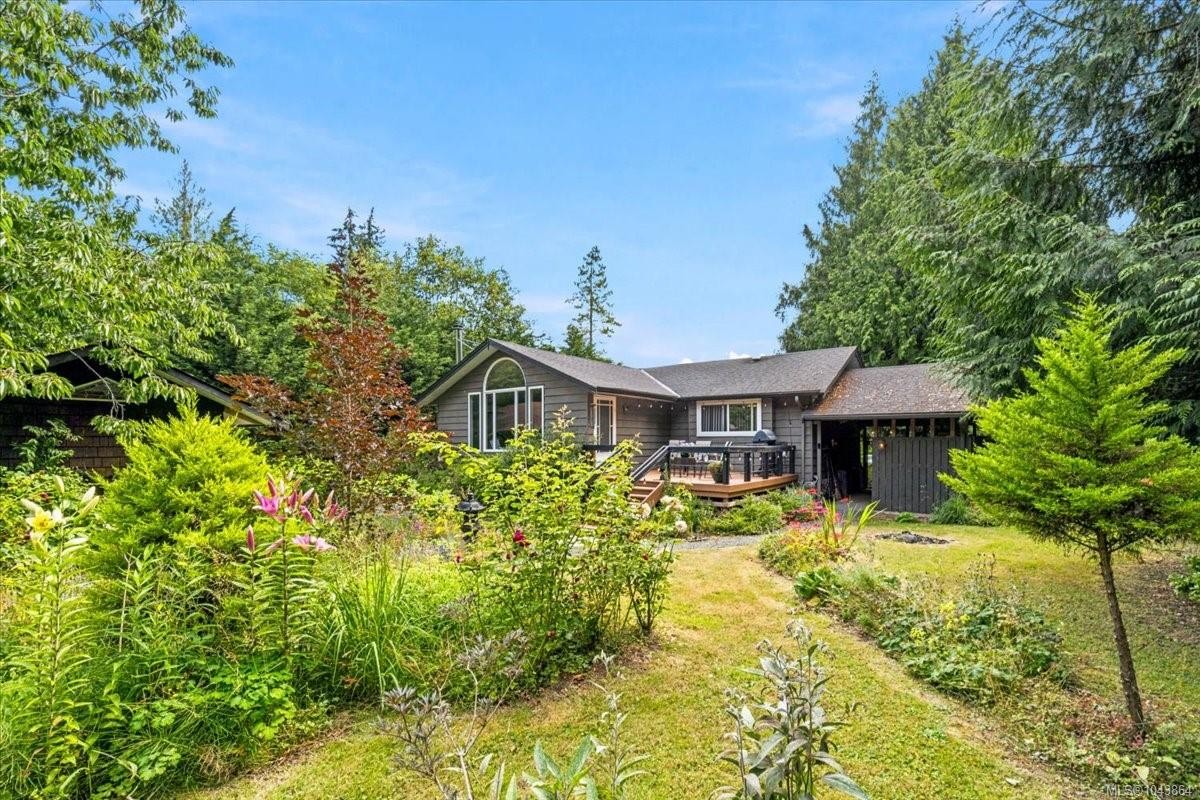 381 Dunsmuir Rd, Qualicum Beach, BC