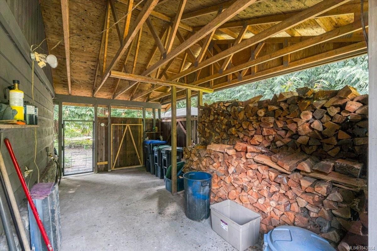 381 Dunsmuir Rd, Qualicum Beach, BC