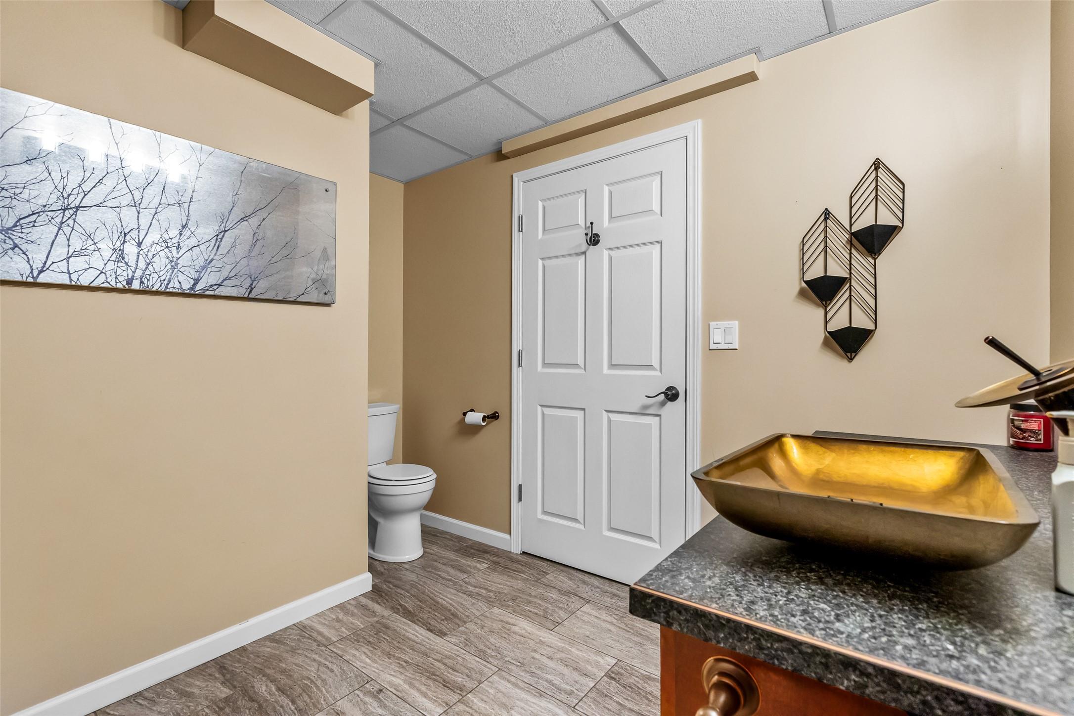 1901 Alder Street, Creston, BC - Indoor